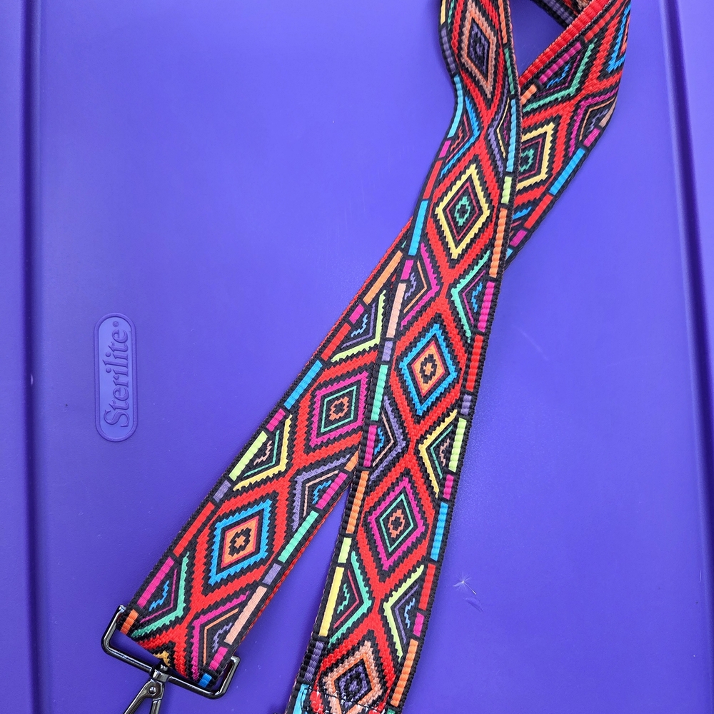 Multicolor Geometric Pattern Strap - image 1
